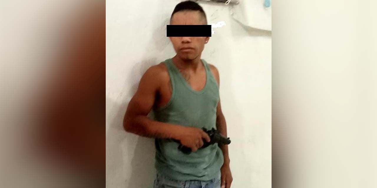Atemoriza a personas con arma de salva | El Imparcial de Oaxaca
