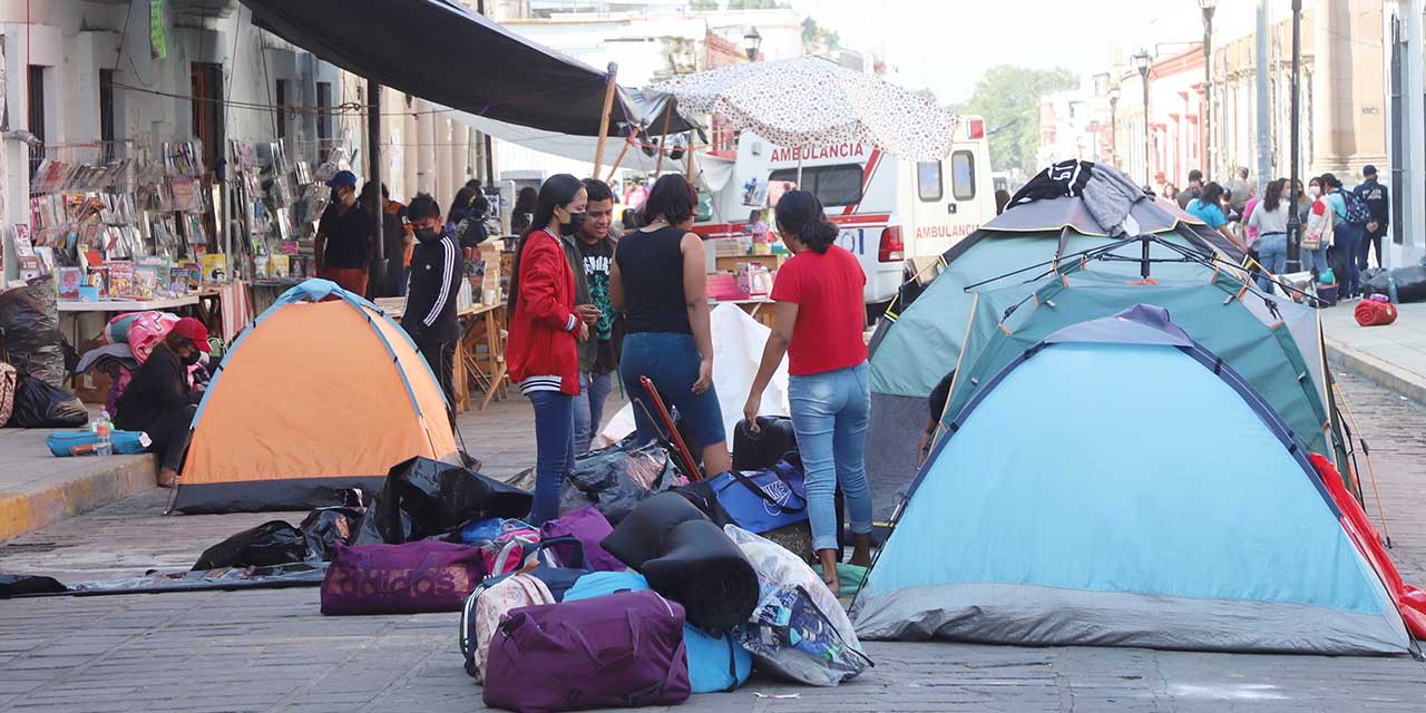 Normalistas levantan plantón; regresarán a clases presenciales | El Imparcial de Oaxaca