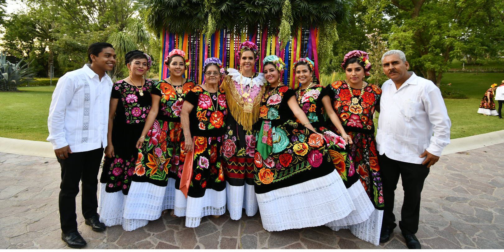Mariza Ordaz cumple 50 años y la celebran con sones istmeños | El Imparcial de Oaxaca