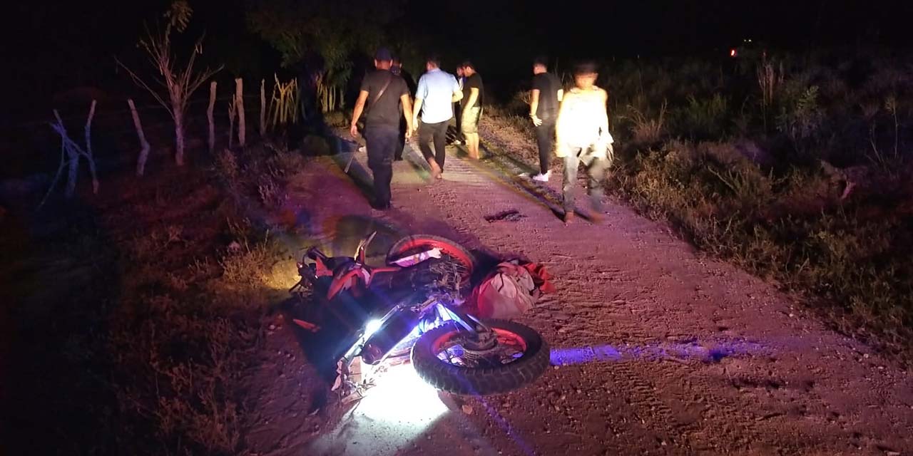 Exceso de velocidad provoca grave accidente de motociclistas | El Imparcial de Oaxaca