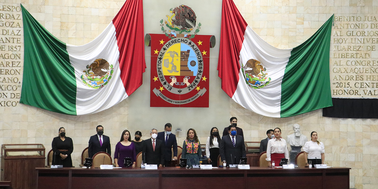 A 100 años, van 700 reformas a la Constitución de Oaxaca | El Imparcial de Oaxaca