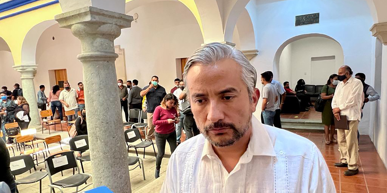 STAUO nombra a su rector y Eduardo Bautista acusa violencia | El Imparcial de Oaxaca