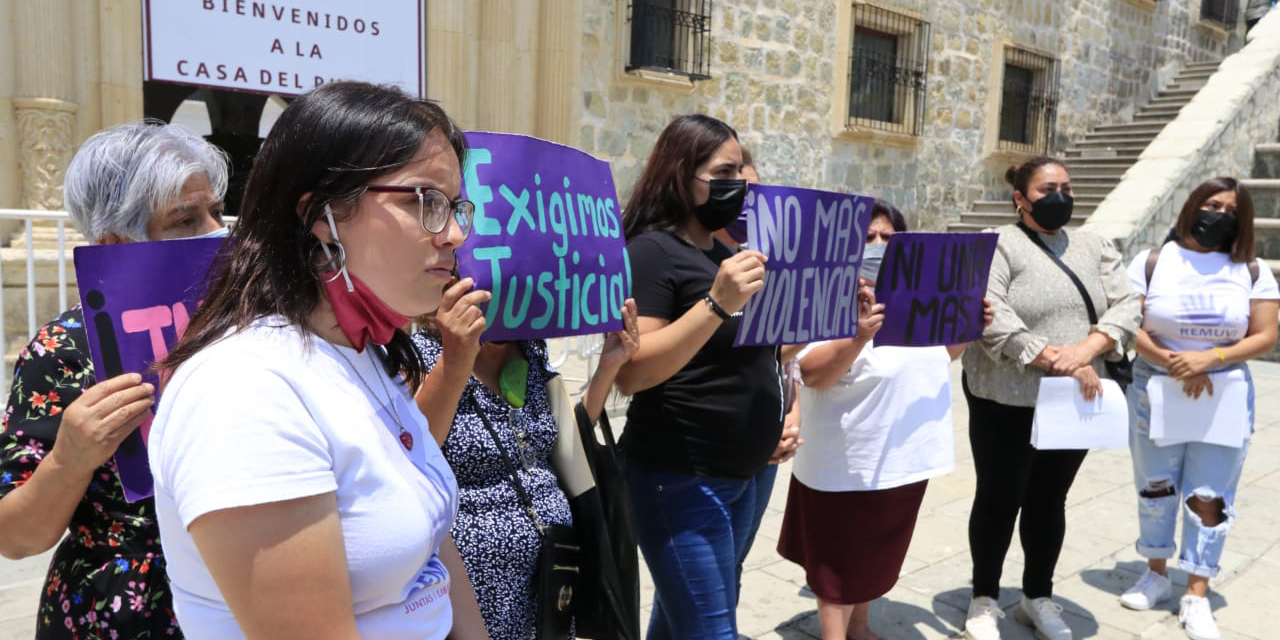 Tras falta de respuesta positiva, exigen al ayuntamiento frenar la violencia contra sus derechos | El Imparcial de Oaxaca