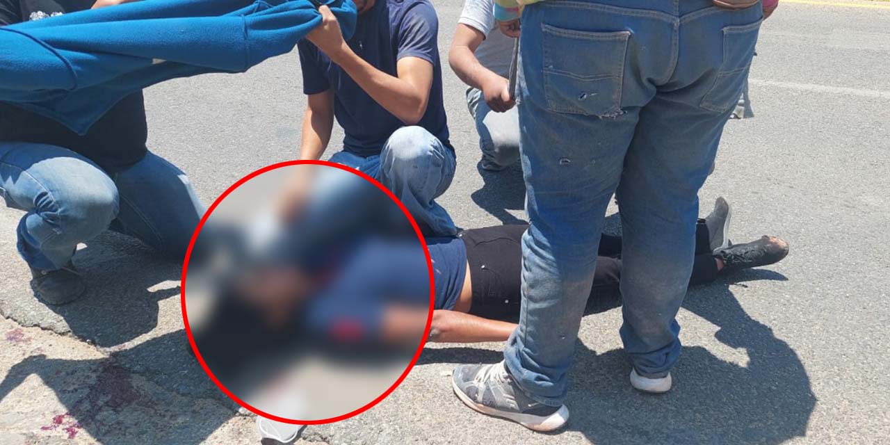 Taxista arrolla a motociclistas | El Imparcial de Oaxaca
