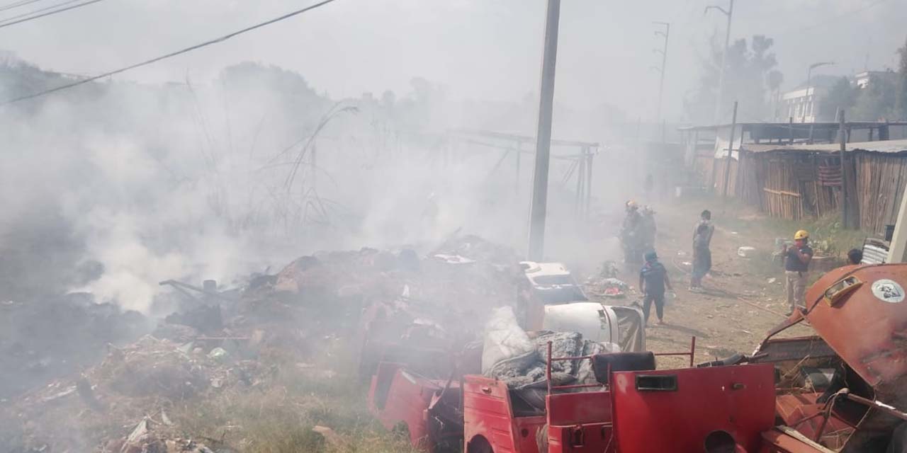 Incendio moviliza a vecinos y mototaxistas | El Imparcial de Oaxaca