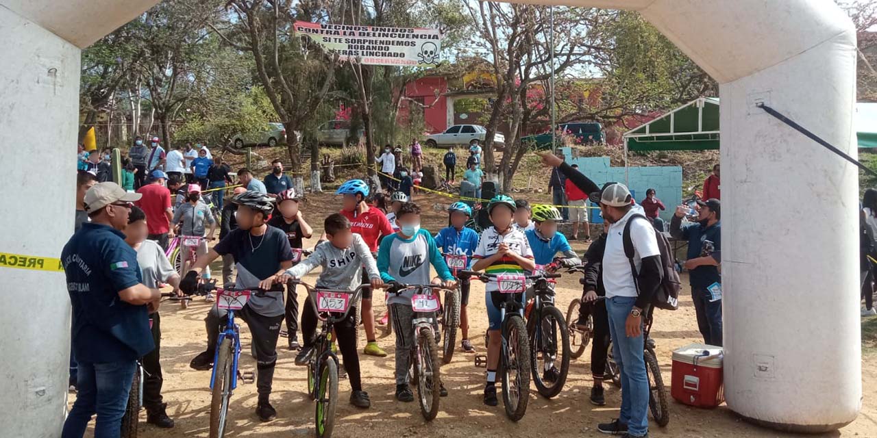 Niños rodaron por la Santa Cruz | El Imparcial de Oaxaca