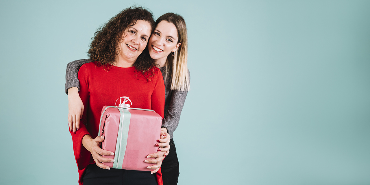 ¿Flores o comida?, tips financieros para celebrar a mamá