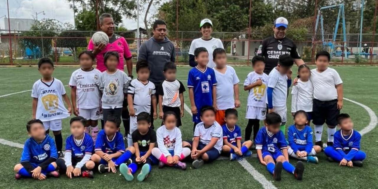 Conviven pequeños futbolistas | El Imparcial de Oaxaca