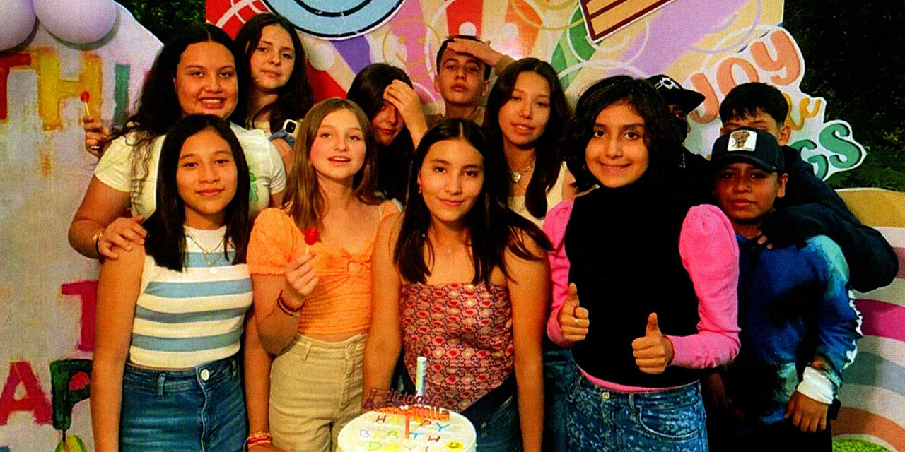 Ana Camila Rodríguez celebra sus trece años | El Imparcial de Oaxaca