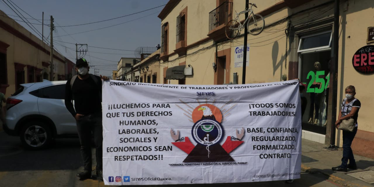 SITyPS bloquea oficinas del sector salud | El Imparcial de Oaxaca
