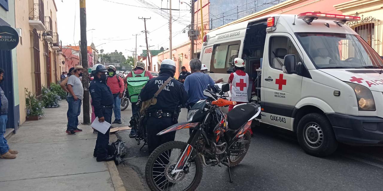 Conductor atropella a motociclistas y se da a la fuga | El Imparcial de Oaxaca