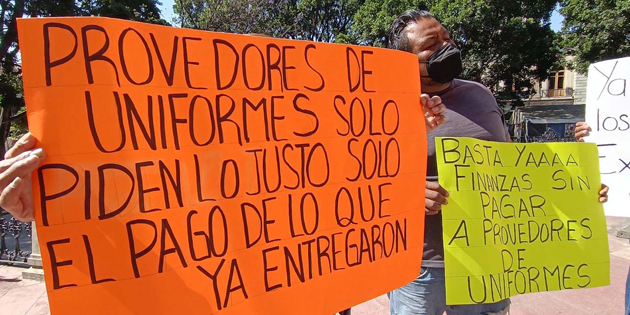 Adeuda gobierno 120 mdp a proveedores de uniformes | El Imparcial de Oaxaca