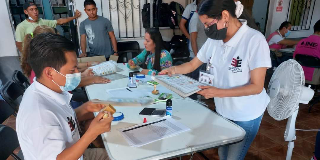 De cara a la próxima elección, inicia el sellado de boletas electorales | El Imparcial de Oaxaca