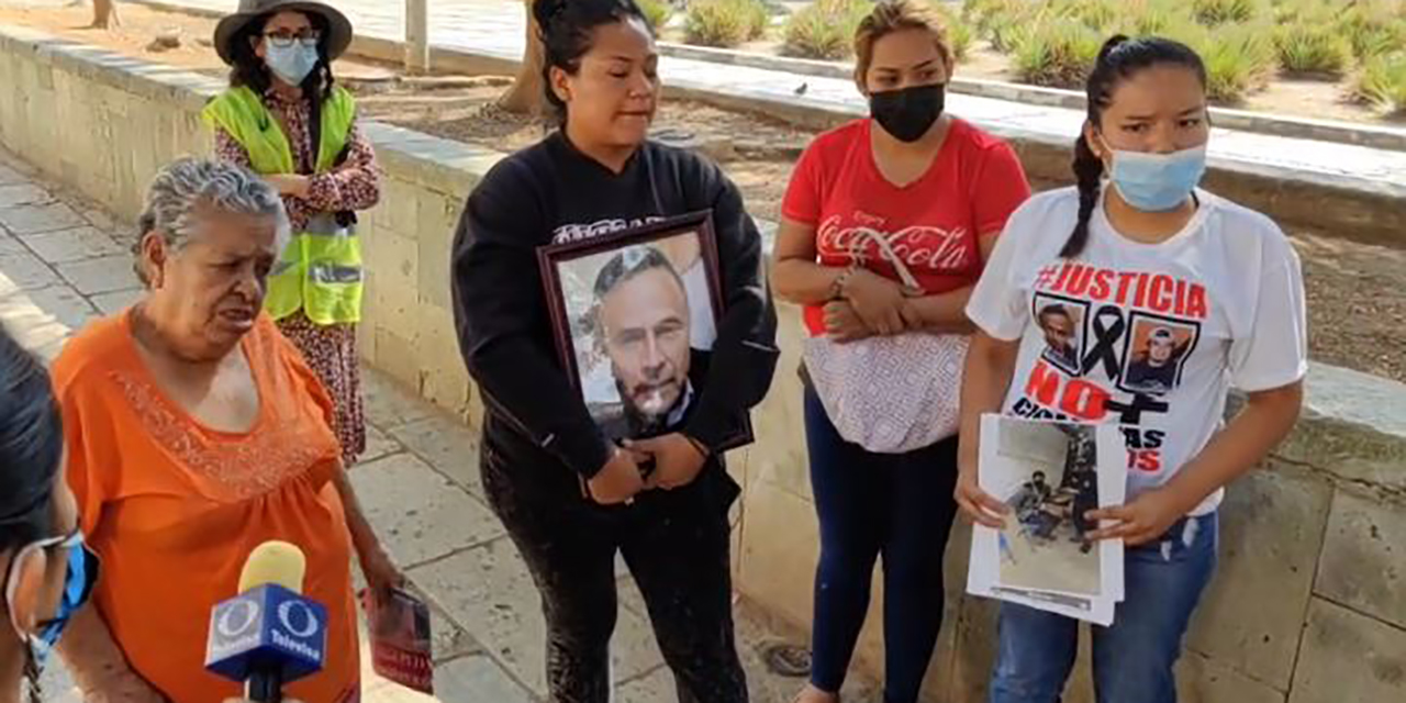 ¡Ya déjenlo así, ya pasó!: Autoridades le responden a familiares de ciclistas atropellados en Mitla | El Imparcial de Oaxaca