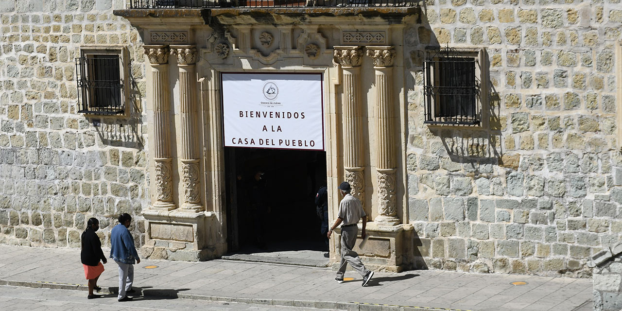 En casa aún, 18% de empleados municipales; desconocen cifra exacta