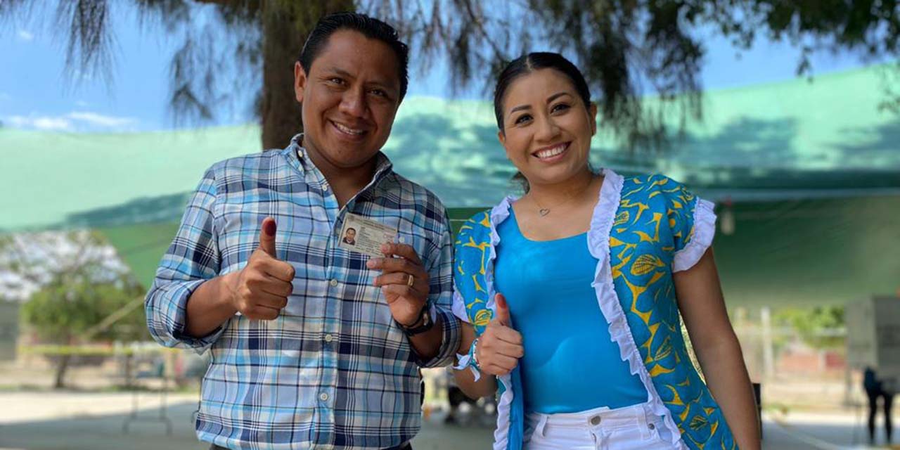 Ejerce Bersahín López su derecho al voto | El Imparcial de Oaxaca