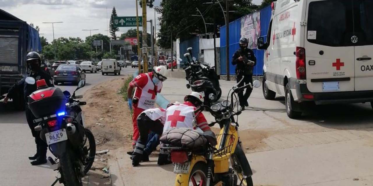 Cae motociclista y sale herido | El Imparcial de Oaxaca