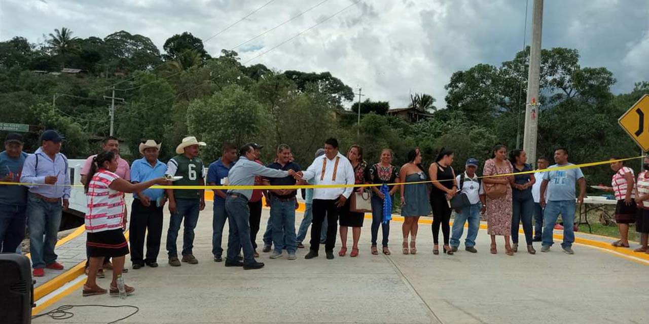 Reconstruyen con tequio el puente Latino | El Imparcial de Oaxaca