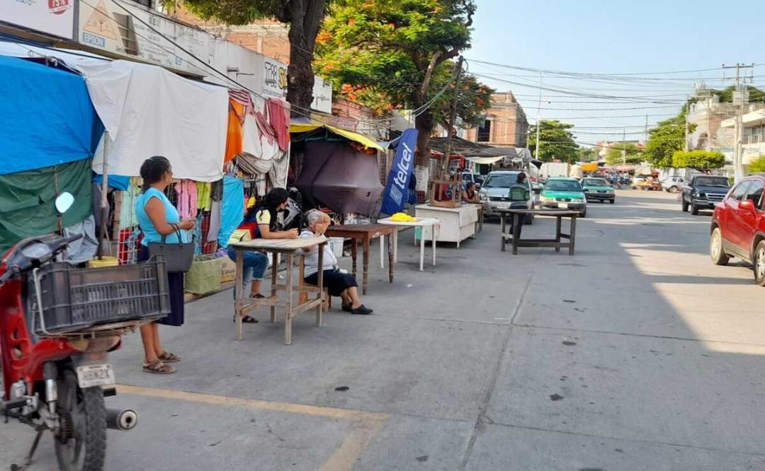   Reubican a comerciantes  por remodelación de parque | El Imparcial de Oaxaca