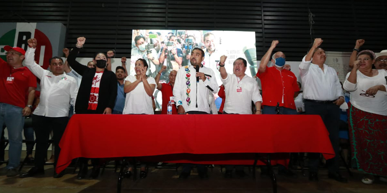 La noche triste del PRI; seguiremos juntos, dice Avilés | El Imparcial de Oaxaca