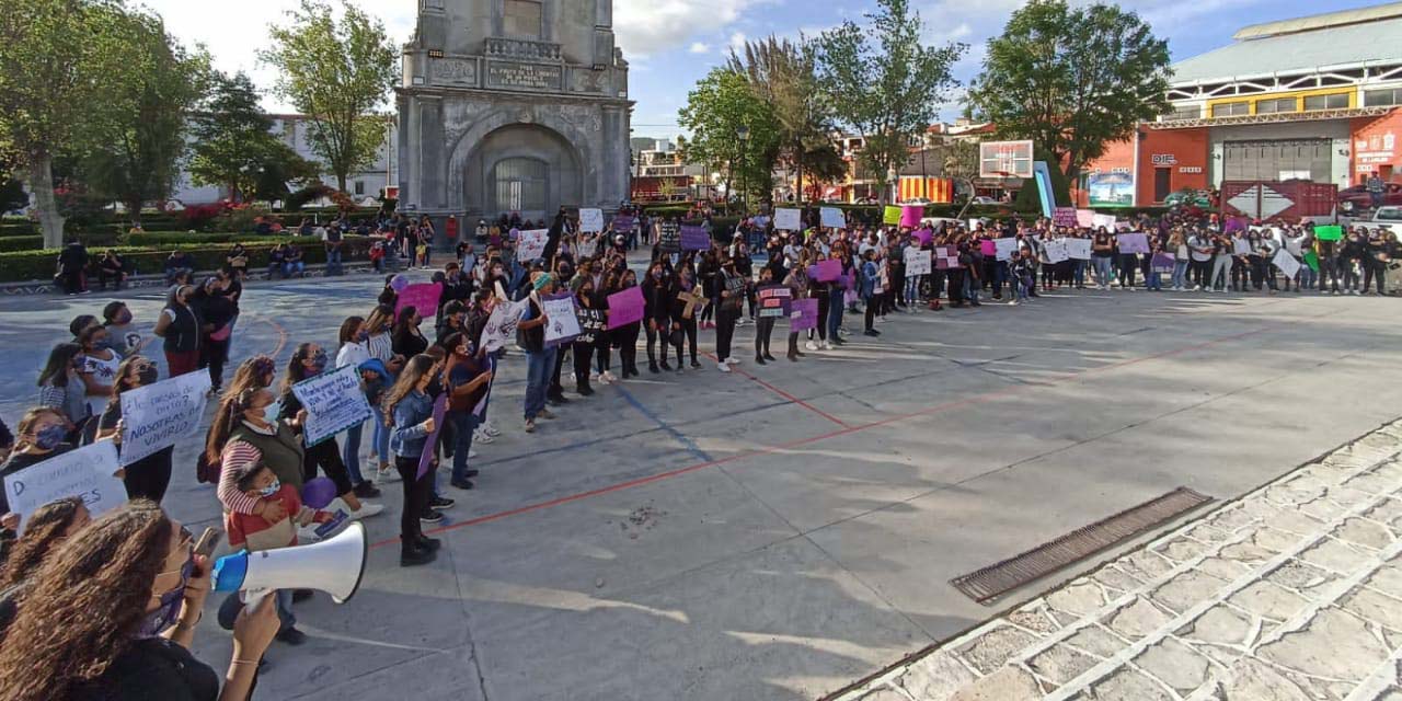 Exigen colectivas de la Mixteca justicia para Jessica | El Imparcial de Oaxaca