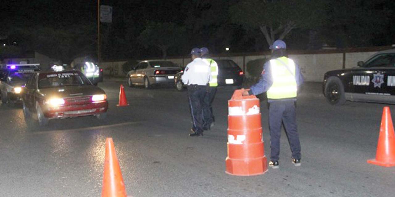 Operativo alcoholímetro deja a 13 conductores tras las rejas | El Imparcial de Oaxaca
