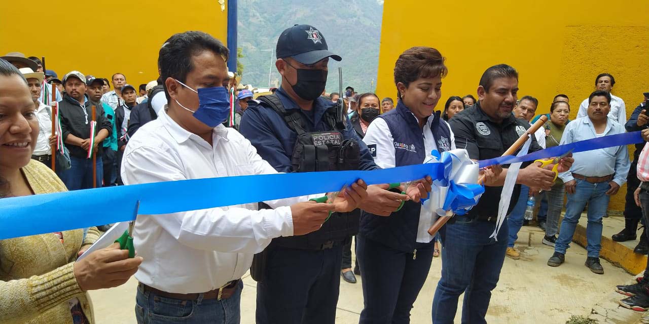 Inauguran destacamento de la Policía Estatal en Mazatlán Villa de Flores | El Imparcial de Oaxaca