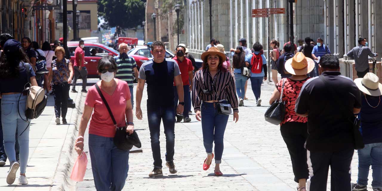 En una semana, 2 mil 722 contagios de Covid-19 | El Imparcial de Oaxaca