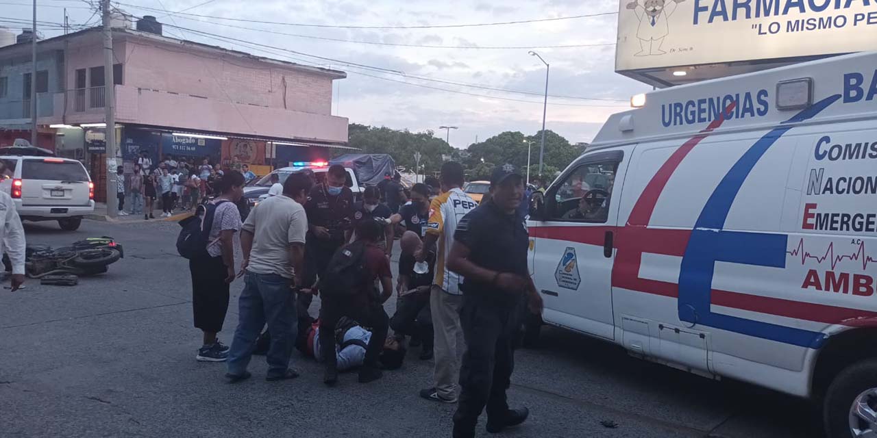 Ebrio motociclista se impacta contra vehículo | El Imparcial de Oaxaca