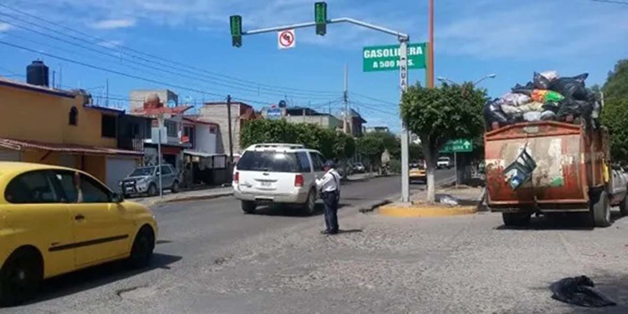 Ingresan a bar y les roban el taxi | El Imparcial de Oaxaca