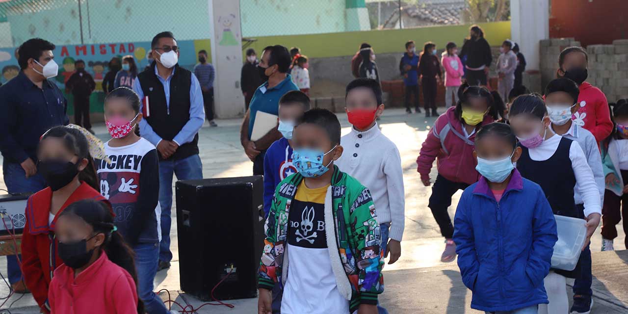 Concluye ciclo escolar y la mitad de planteles no abrieron | El Imparcial de Oaxaca