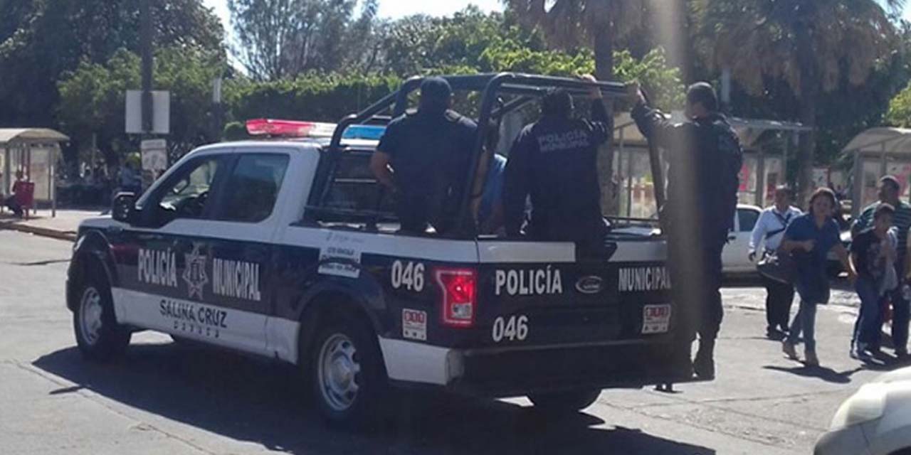 Despiden a 10 policías deshonestos en Salina Cruz | El Imparcial de Oaxaca