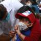 Cientos de niños acuden a vacunarse contra Covid-19
