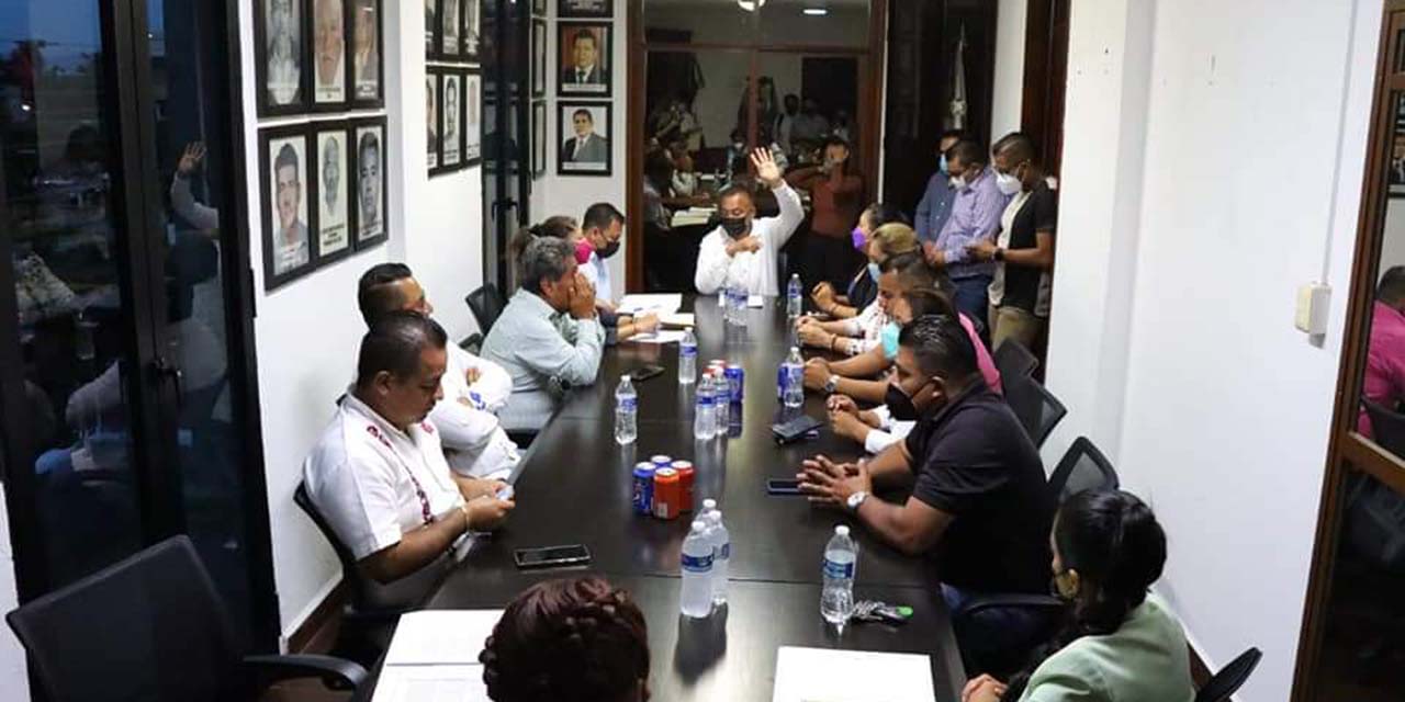 Libra Chente Castellanos revocación de mandato | El Imparcial de Oaxaca