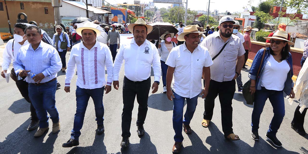 Deja S-22 reumatismo; alista comisión para relevo sindical | El Imparcial de Oaxaca