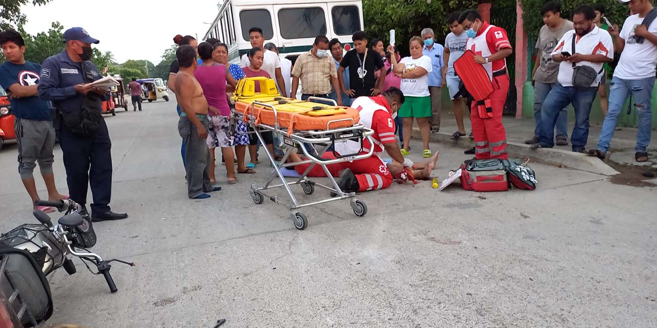 Motociclista queda gravemente herido tras ser embestido por camioneta | El Imparcial de Oaxaca