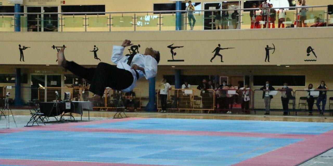 Taekwondo oaxaqueño, con pegada de autoridad | El Imparcial de Oaxaca