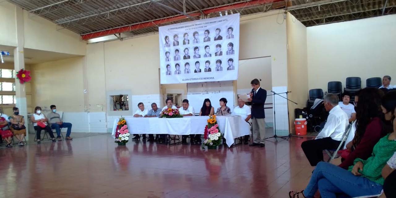 Ex alumnos de la Secundaria Agropecuaria No. 162 cumplen 50 años de egreso | El Imparcial de Oaxaca