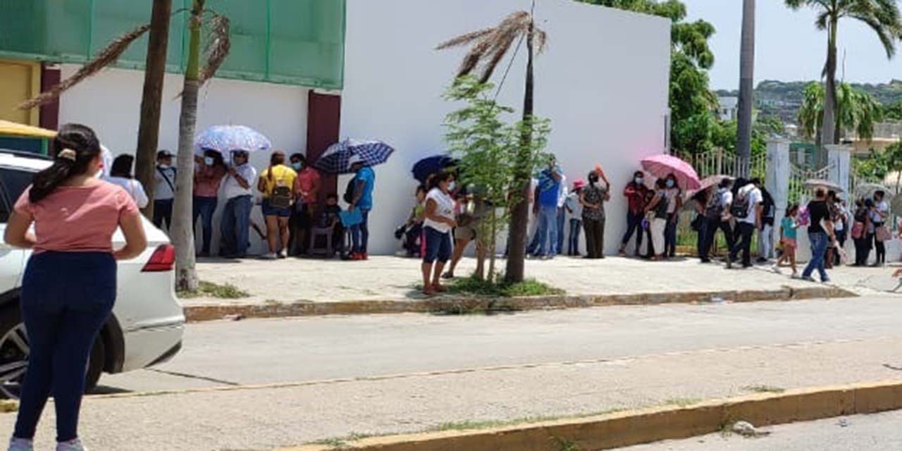 Polémica tras vacunas anticovid caducadas en Salina Cruz | El Imparcial de Oaxaca