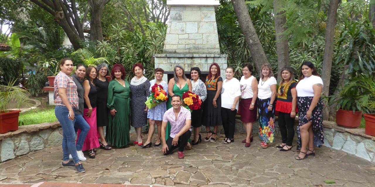 Feliz festejo doble | El Imparcial de Oaxaca