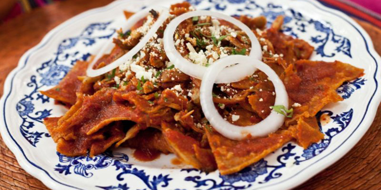 Chilaquiles con salsa chipotle, así puedes preparar esta sencilla receta para la semana | El Imparcial de Oaxaca