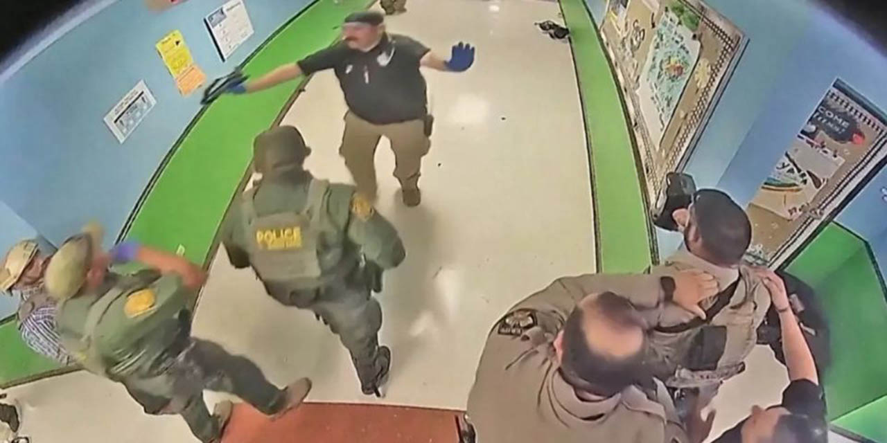 Lágrimas e impotencia: el momento en que un policía trató de salvar a su hija del tirador de Uvalde, pero sus compañeros lo detuvieron