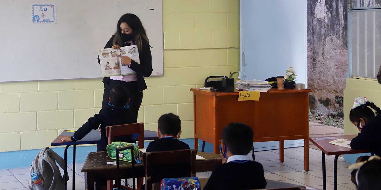 Regresan a las aulas en nivel básico | El Imparcial de Oaxaca