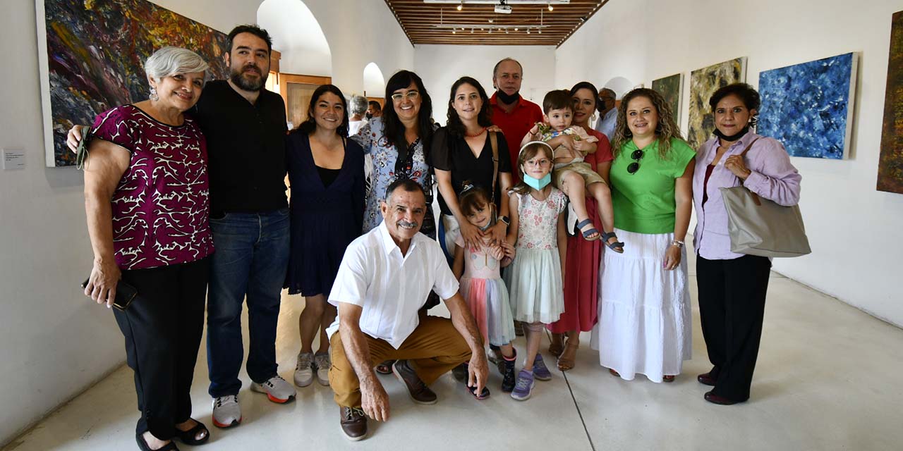 Realiza Roberto Zamora su primera exposición | El Imparcial de Oaxaca