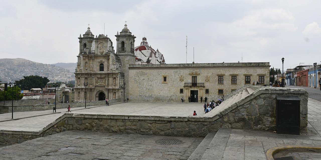 Sin entrega-recepción, asumen funcionarios municipales actuales | El Imparcial de Oaxaca