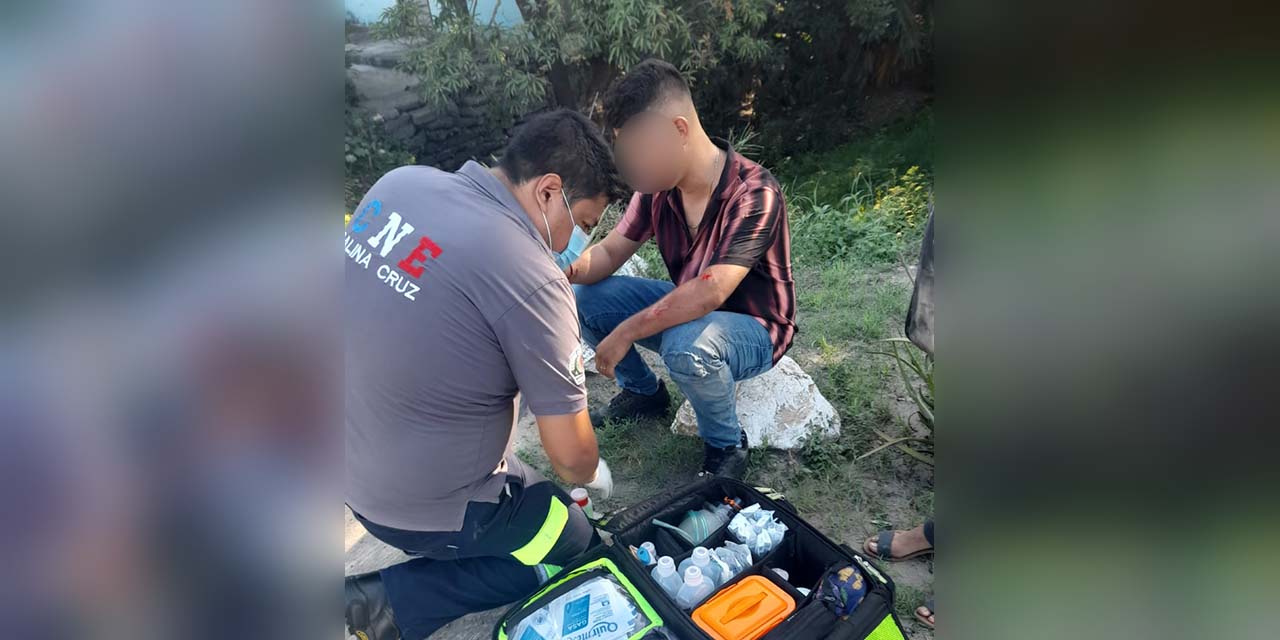Socorren a motociclista atropellado en Salina Cruz | El Imparcial de Oaxaca