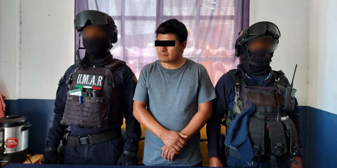 Trata de huir y es detenido con una motocicleta robada