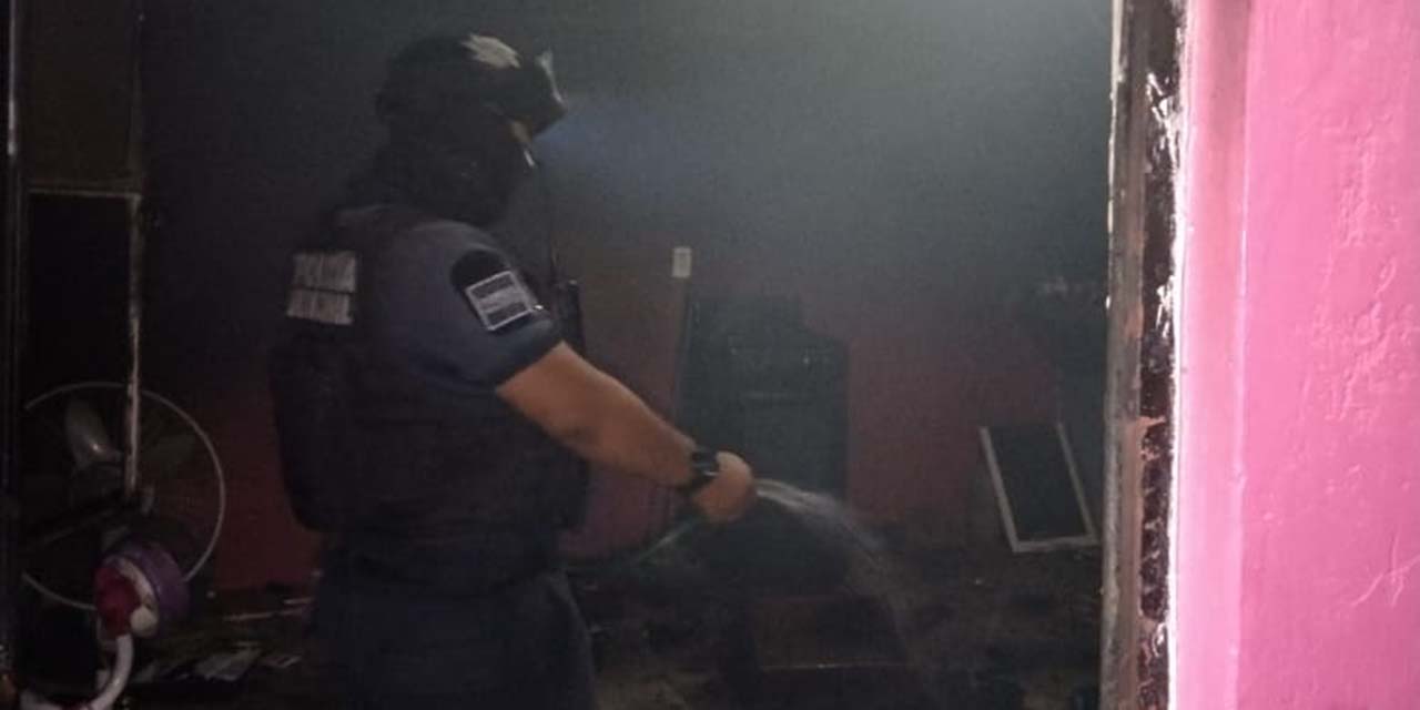 Intenta escapar tras prenderle fuego a su domicilio | El Imparcial de Oaxaca
