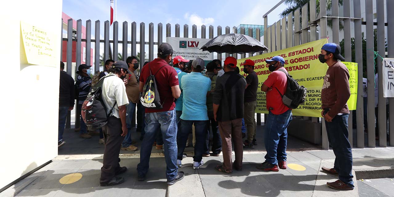 Llueven protestas en el Congreso Local | El Imparcial de Oaxaca