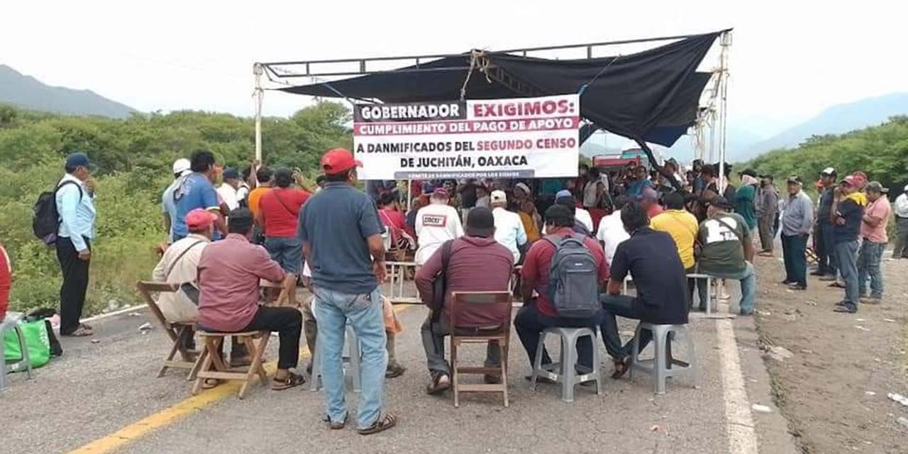 Juchitecos organizan ‘pachanga’ en bloqueo | El Imparcial de Oaxaca